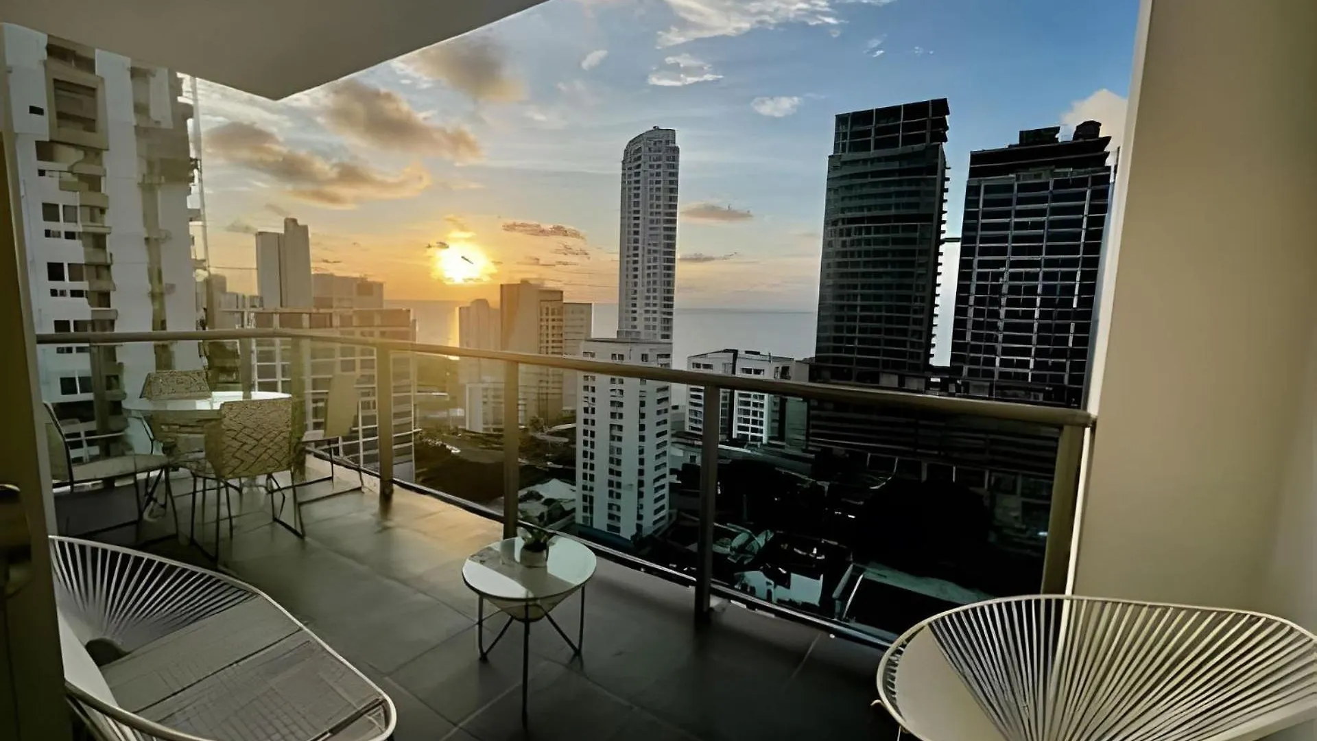 Infinitum Luxury Apartament, Cartagena location
